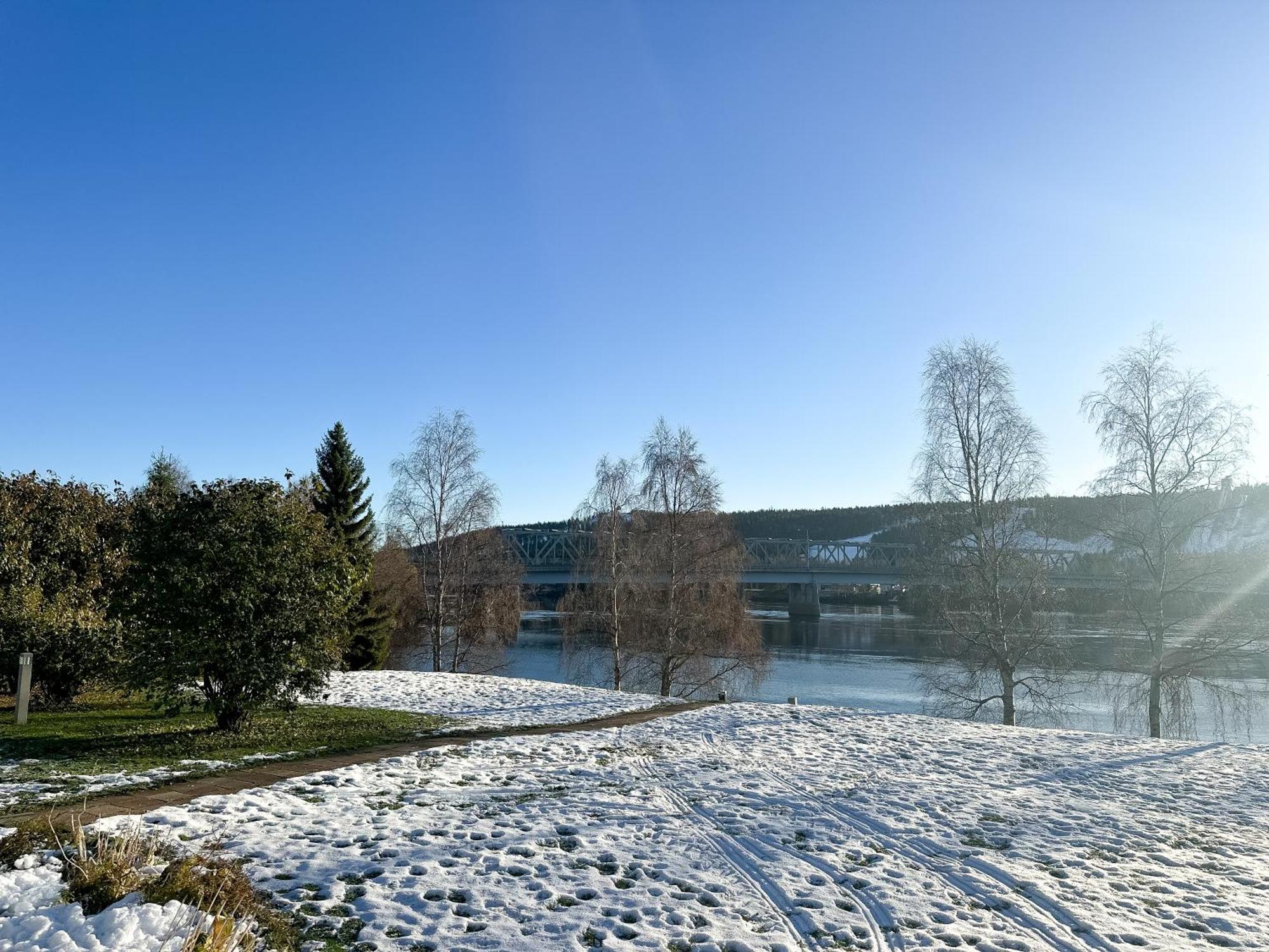 Villa Aurora Riverside By Booklapland Rovaniemi Exterior photo